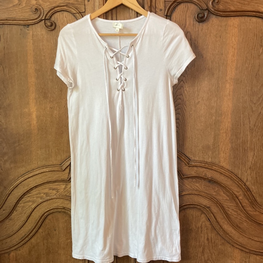 NYTT LACE UP DRESS - Picture 4 of 11